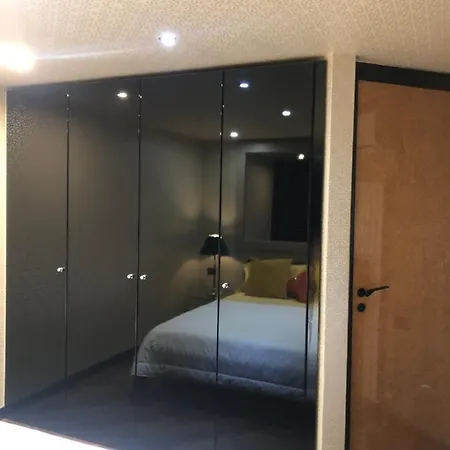 Il Posto Fisso アパート